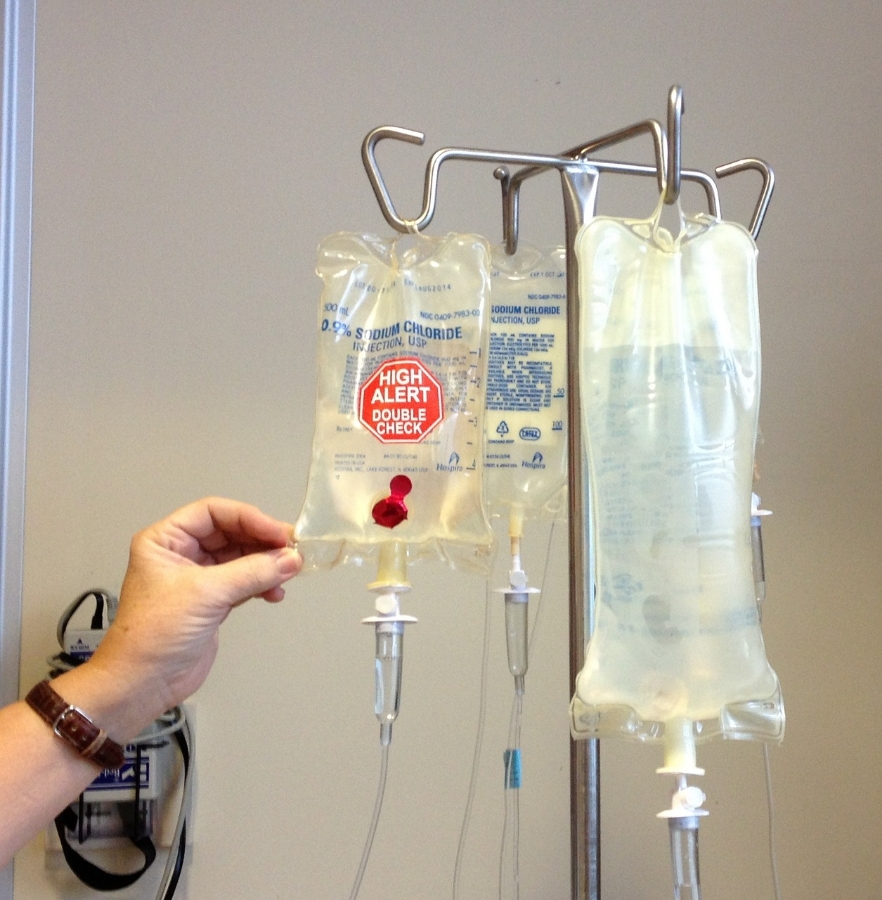 How Canadian Travelers Can Avoid High Medical Costs Abroad